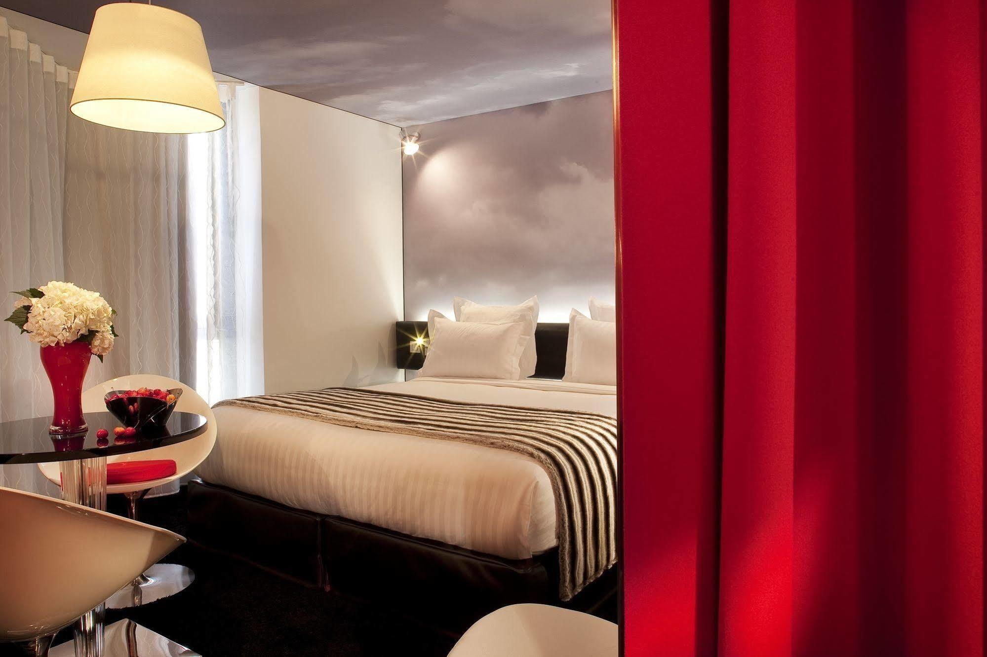 Le 7 Eiffel Hotel By Malone Paris Exterior foto